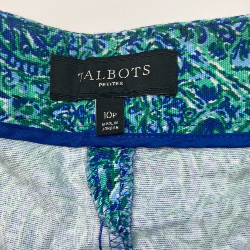Talbots shorts - Picture 2 of 3